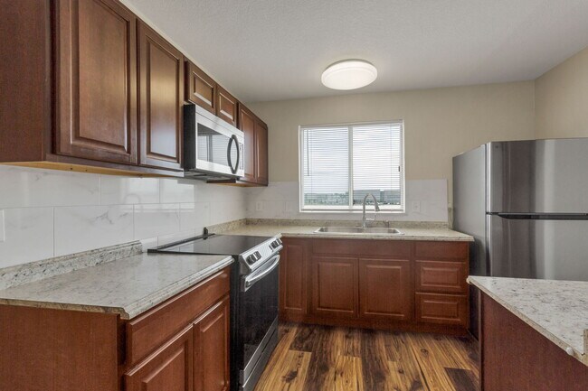 Building Photo - 20612 E Batavia Dr