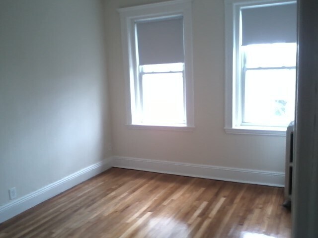 Building Photo - 23 Egremont Rd