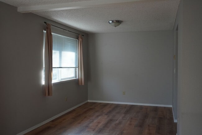 Building Photo - 1307 NW 119th St