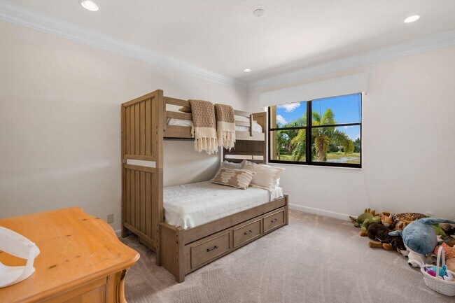 Building Photo - 11695 Sunrise View Ln