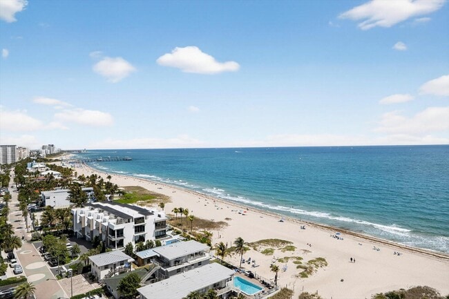 Building Photo - 801 Briny Ave