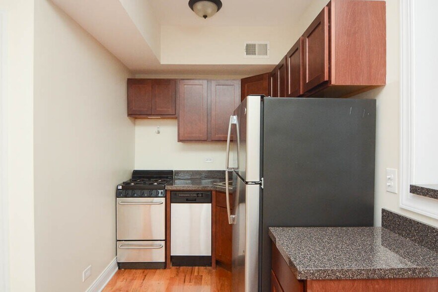 Building Photo - 343 Park Ave