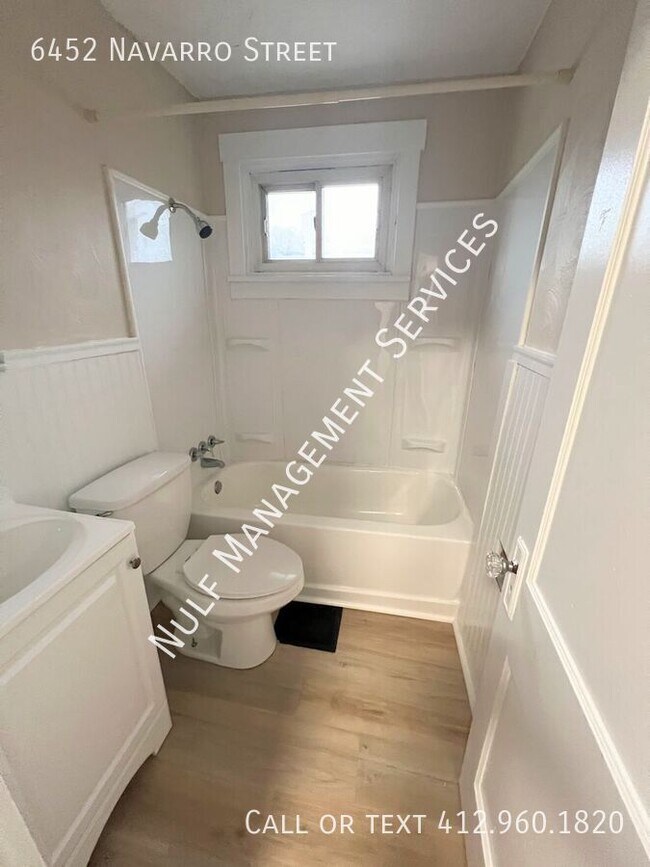 Primary Photo - 6452 Navarro St