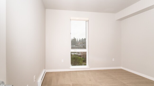 Building Photo - 1085 103rd Ave SE