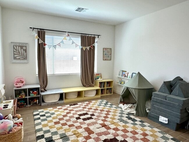 Building Photo - Fantastic "Holly" floor plan in Bella Vista Farms