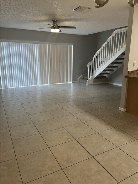 Building Photo - 8969 NW 38th Dr