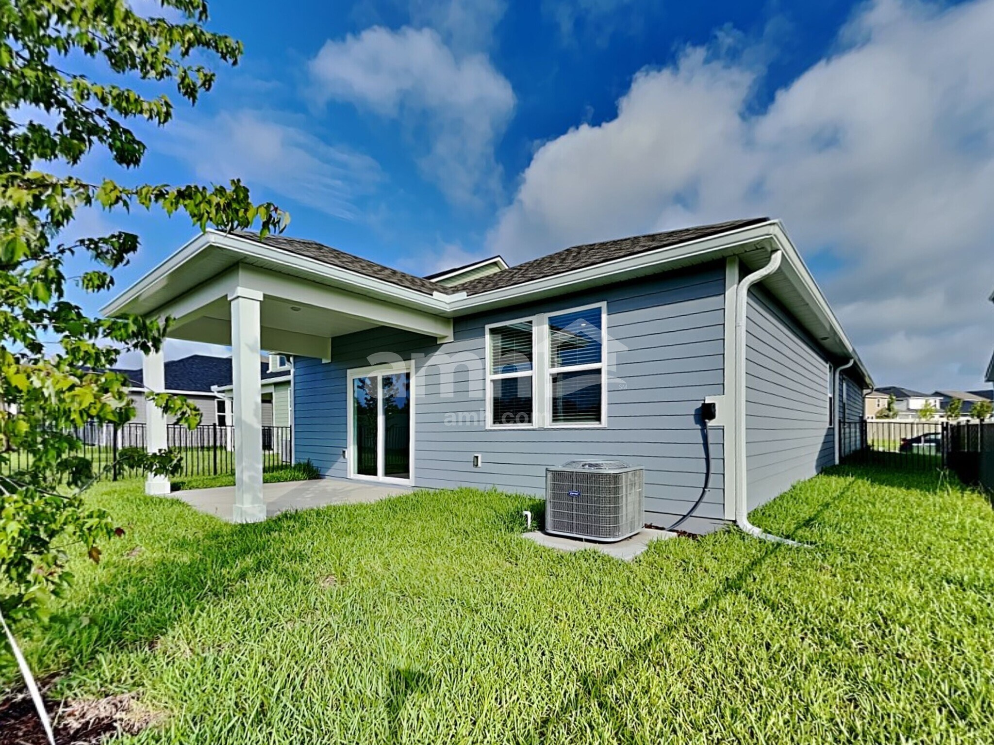 Building Photo - 359 Onate Cir