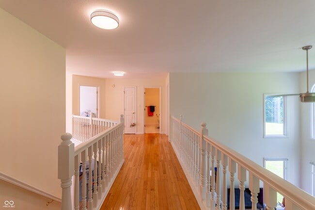 Building Photo - 4957 Shadow Rock Cir