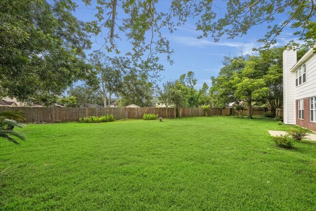 Building Photo - 1306 Hunter Wood Dr