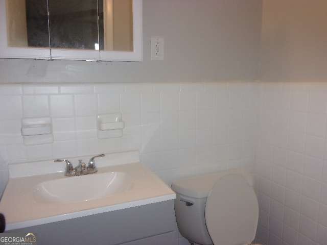 Building Photo - 5895 Jonesboro Rd