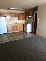 Building Photo - 109 5th Ave SE