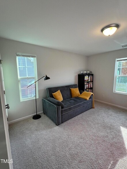 Building Photo - 1109 Little Gem Ln