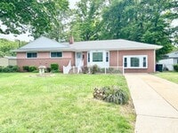 Building Photo - 34 Warren Dr