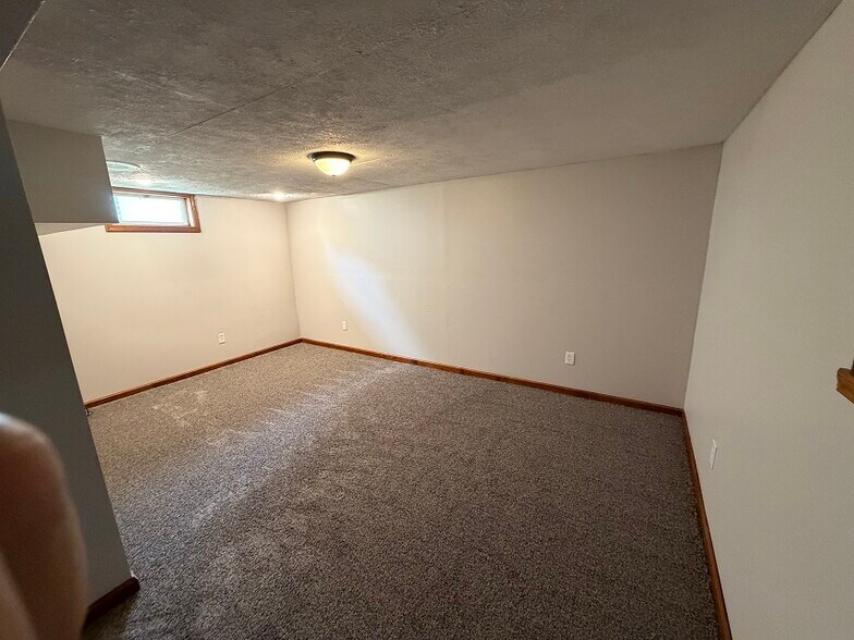 Building Photo - 4541 Brookmeadow Ct SE