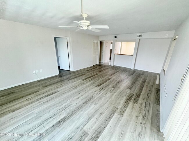 Building Photo - 1750 Commodore Blvd