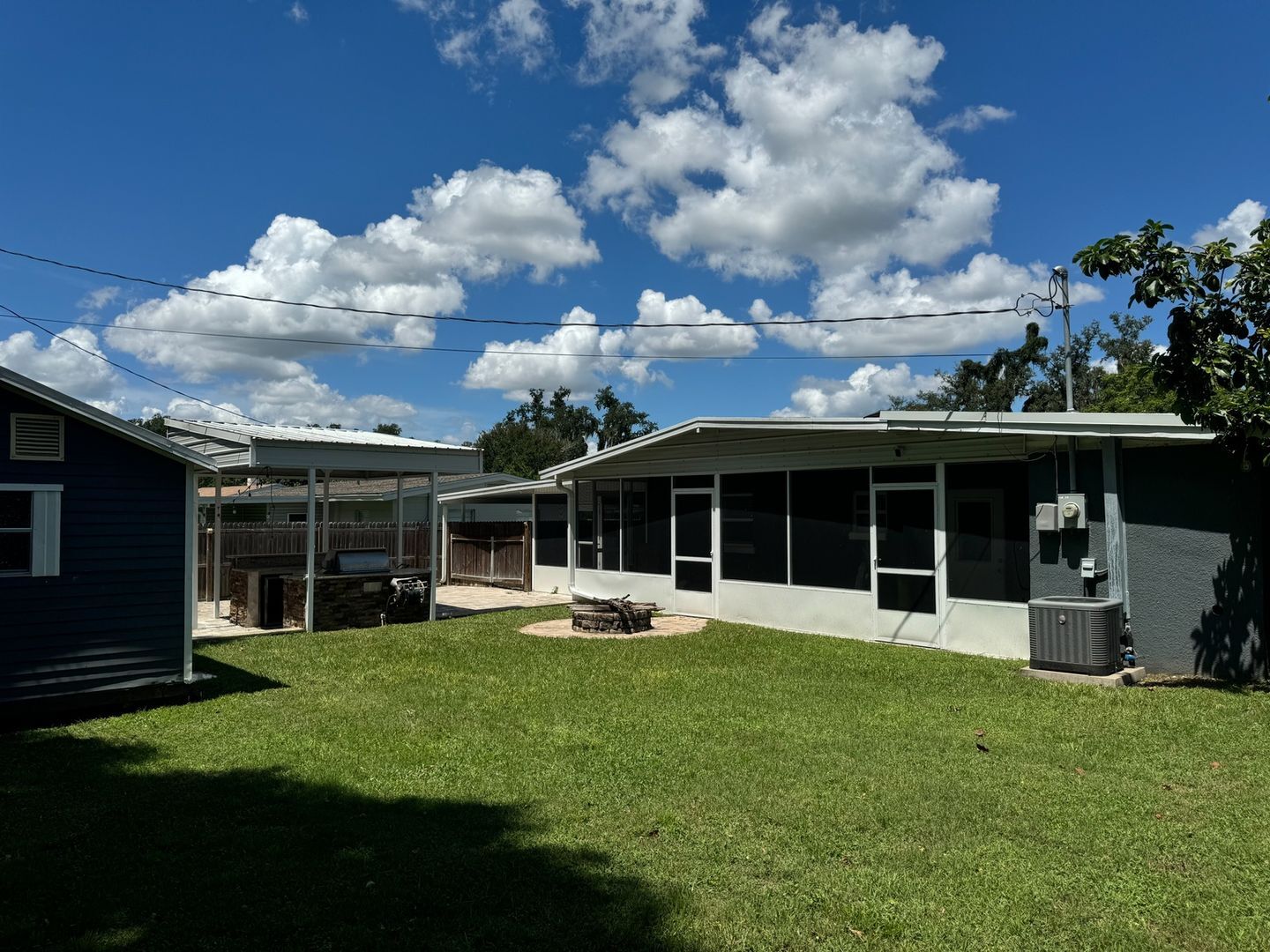 Building Photo - 508 Garden Dr N