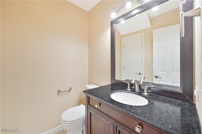 Building Photo - 17040 Golfside Cir