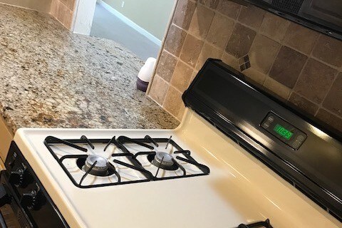 Gas stove and oven. - 450 W 7th St