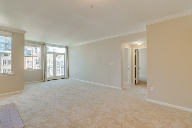Building Photo - 550 Ortega Ave Apt B421 Awesome Penthouse ...