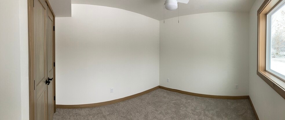 Building Photo - 5232 County Road II