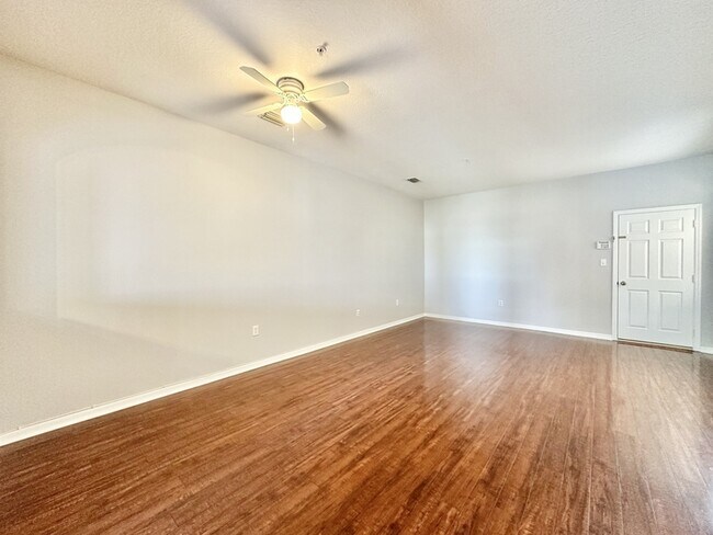Building Photo - 4129 Via Piedra Cir