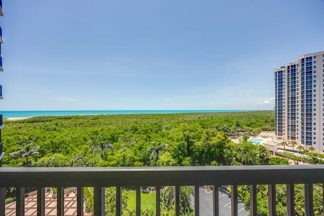 Building Photo - 6075 Pelican Bay Blvd