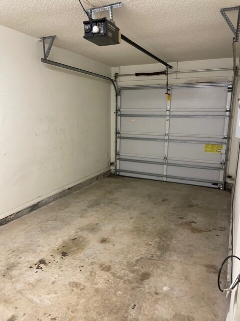 Building Photo - 495 Keystone Rd