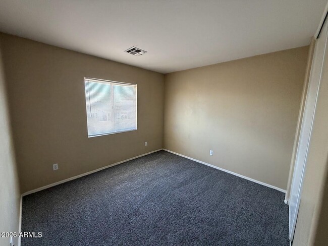 Building Photo - 12634 W Windrose Dr