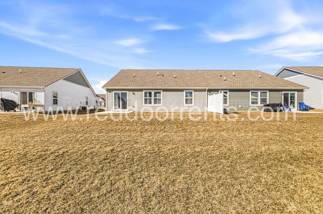 Building Photo - 783 Garrow Dr