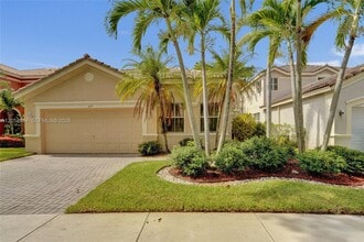 Building Photo - 4219 Sabal Ridge Cir