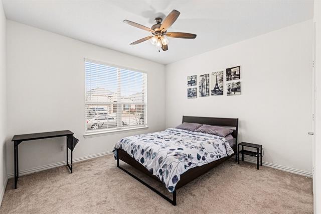 Building Photo - 1120 Water Canna Dr