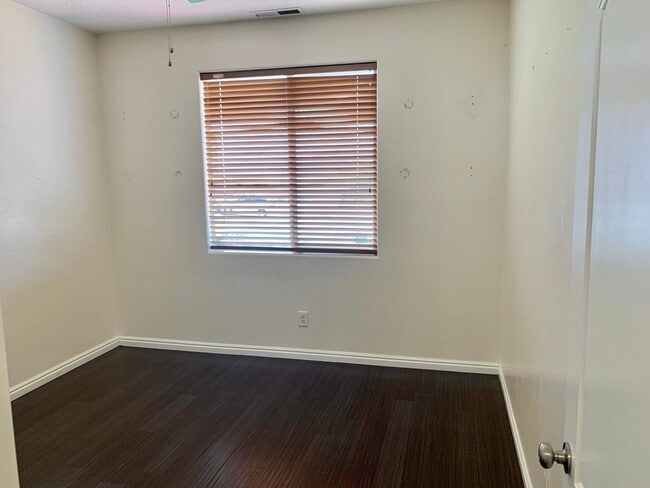 Building Photo - Pet-Friendly Four Bedroom Home with RV par...