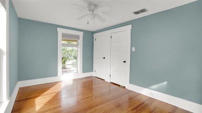Building Photo - 341 Hillman Ave