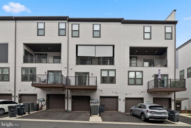 Building Photo - 4128 Legato Rd