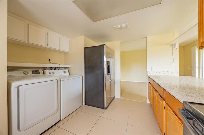 Building Photo - 9800 Turf Way