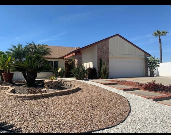 Primary Photo - 4071 Johnson Dr