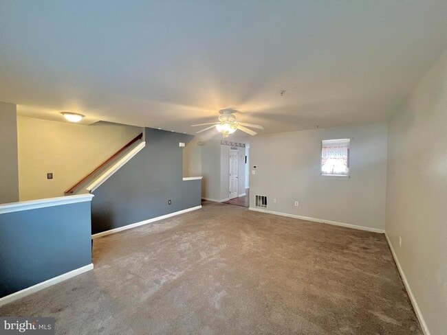 Building Photo - 6609 Fable Ct