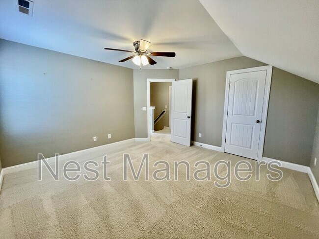 Building Photo - 385 Falls Creek Dr