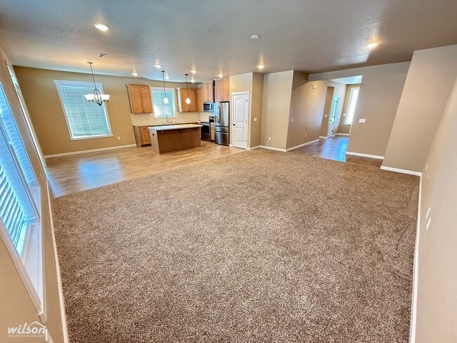 Building Photo - Modern 3-Bed Moxee Home with Huge Fenced Yard & Covered Patio