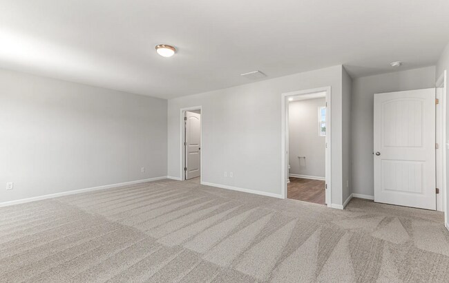 Building Photo - 240 Justify Ave