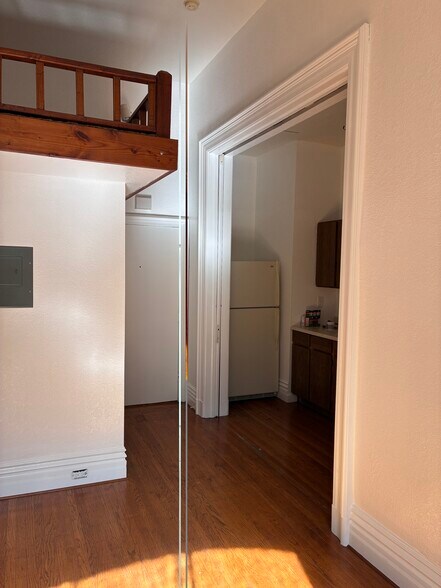 Entry Door - 1516 Third St