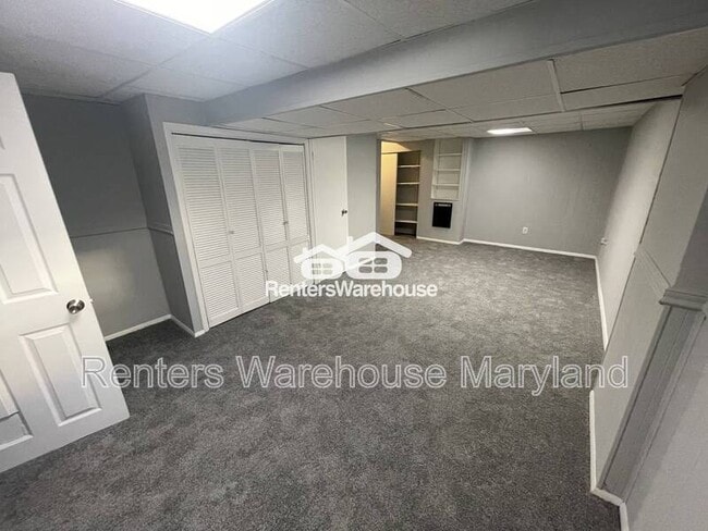 Building Photo - 20 Stewarton Ct