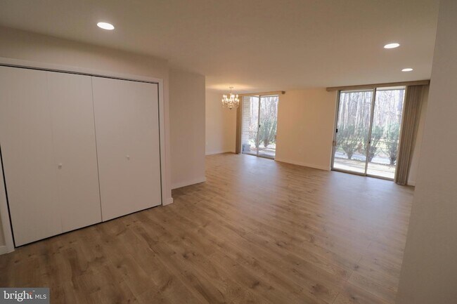 Building Photo - 7505 Democracy Blvd