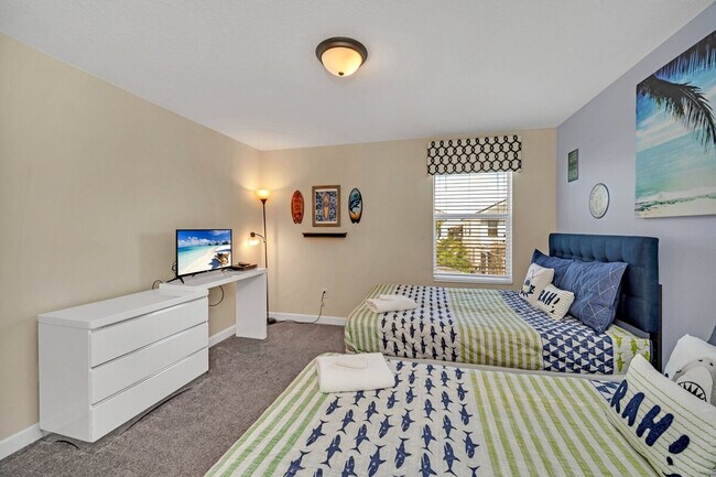 Building Photo - 1671 Moon Valley Dr