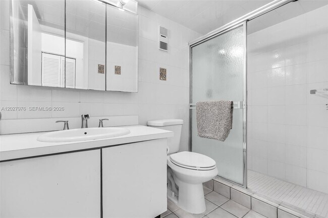 Building Photo - 9273 Collins Ave
