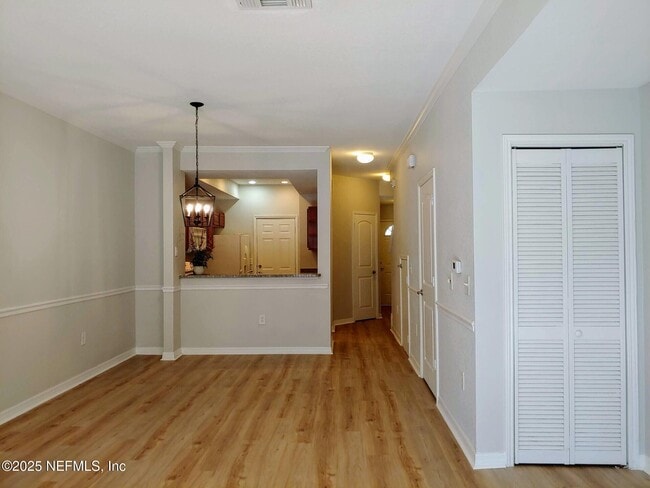 Building Photo - 10200 Belle Rive Blvd
