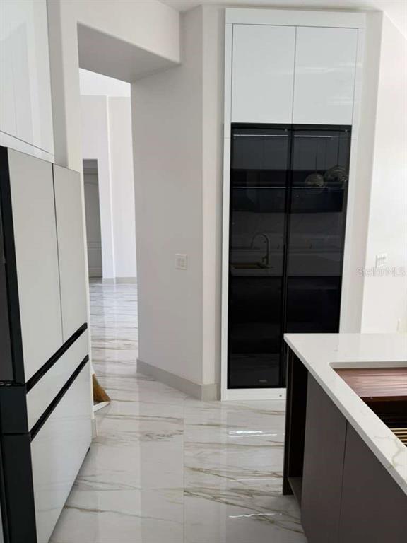 Building Photo - 1916 Merlot Dr