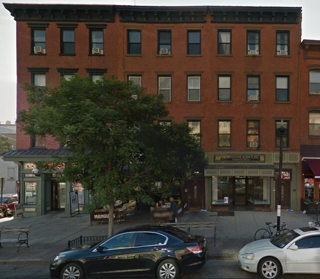 Building Photo - 502 Washington St