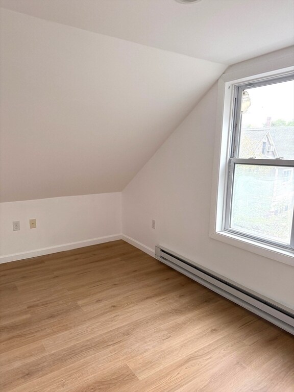 Building Photo - 21-23-23 Rendall Pl
