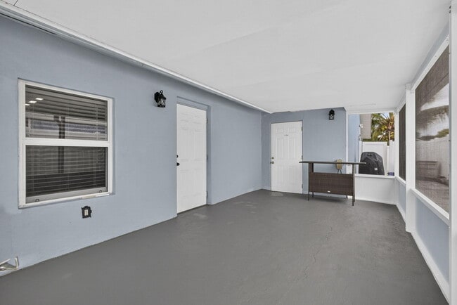 Building Photo - 4361 Fuschia Cir N